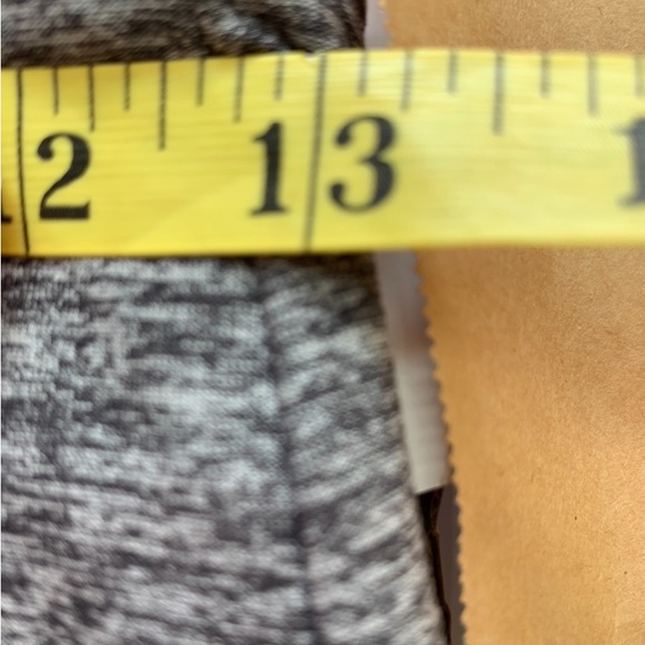 NEW VSPINK SS CAMPUS TEE W/HIGH WAISTED ANKLE LEGGINGS SET - Picture 12 of 13